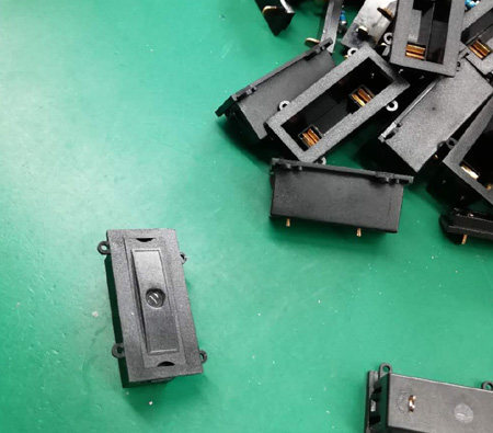 機柜PDU插座可熱拔插電源指示燈