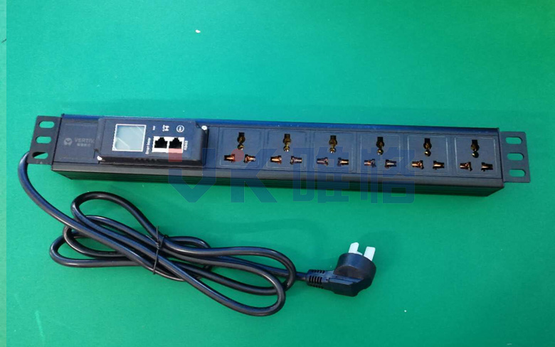 可拔插485智能PDU  遠(yuǎn)程監(jiān)測(cè)型PDU