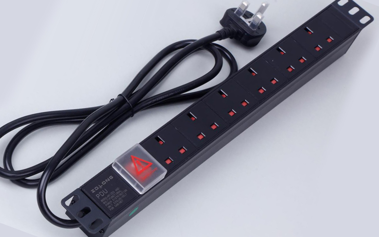 6位英式PDU插座，帶開關(guān)英標(biāo)PDU插座